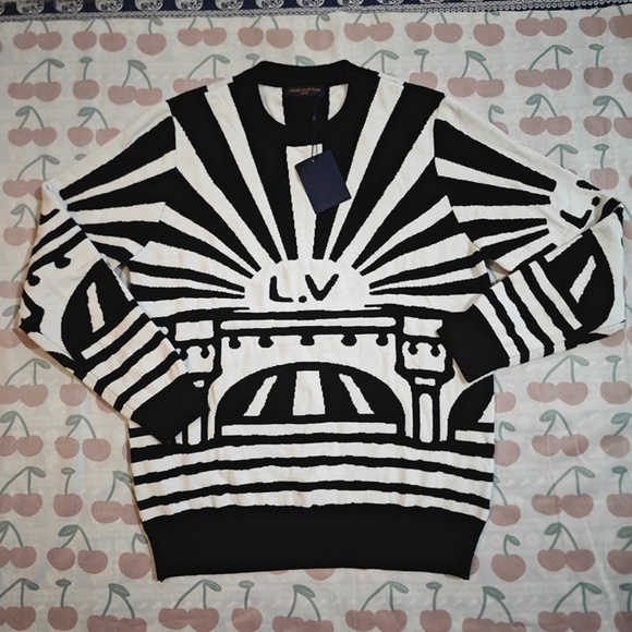 Louis Vuitton Black and White Knit Sweater - Picture 1 of 6